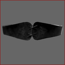 Lade das Bild in den Galerie-Viewer, Ledermieder Mittelalter selber machen