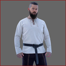 Lade das Bild in den Galerie-Viewer, Leonardo Carbone Wikinger-Kostüm Mittelalterhemd mit Schnürung