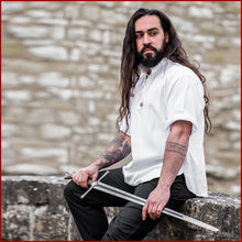 Lade das Bild in den Galerie-Viewer, Leonardo Carbone - Mittelalter-Kurzarmhemd "Eric" Weiß