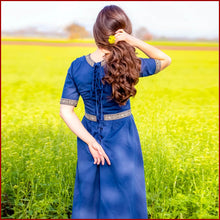 Lade das Bild in den Galerie-Viewer, Mittelalter Kleid Festlich blau