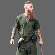 Lade das Bild in den Galerie-Viewer, Kurzarm Tunika für Wikinger - grün - Mittelalter