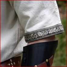 Lade das Bild in den Galerie-Viewer, Wikinger Tunika Männer - natur - Bordüre