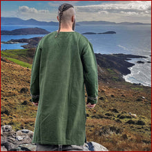 Lade das Bild in den Galerie-Viewer, Wikinger-Tunika aus grober Baumwolle grün - Leonardo Carbone