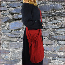 Lade das Bild in den Galerie-Viewer, UMHÄNGEBEUTEL - 100% robuste Baumwolle - rot - Leonardo Carbone