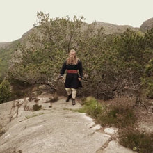 Laden und Abspielen von Videos im Galerie-Viewer, VIDEO Wikinger Tunika schwarz für Mittelalter Feste