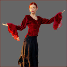 Lade das Bild in den Galerie-Viewer, Samtbluse in rot von Leonardo Carbone