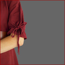 Lade das Bild in den Galerie-Viewer, Bodenlanges Kurzarmkleid "Melisande" Rot