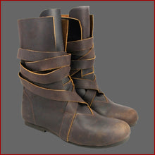 Lade das Bild in den Galerie-Viewer, Braune Mittelalter Stiefel | Braune Wikinger Stiefel