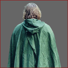 Lade das Bild in den Galerie-Viewer, Baumwoillumhang grün von Leonardo Carbone Mittelalter Kleidung